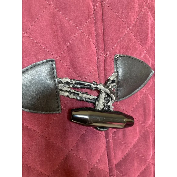 Christopher & Banks Quilted Peacoat Maroon Toggle Button Hooded Jacket L Classic - Picture 6 of 12